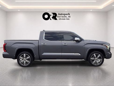 Used 2023 Toyota Tundra Capstone AWD/4WD image 6