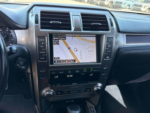 Used 2019 Lexus GX 460 Premium AWD/4WD image 23