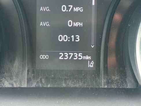 Certified 2021 Toyota Camry LE FWD image 22