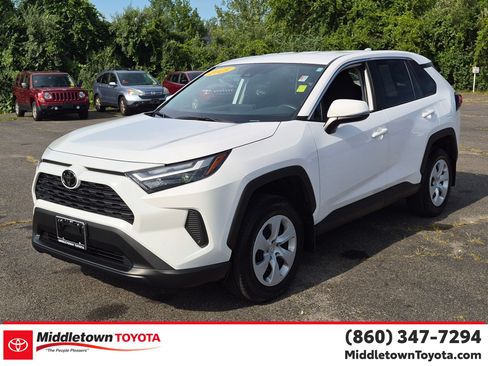 Certified 2025 Toyota RAV4 LE AWD/4WD image 7