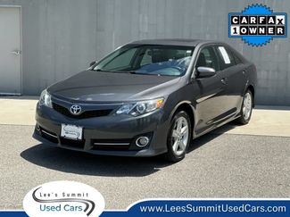 Used 2014 Toyota Camry SE w/ Leather Package FWD video 1