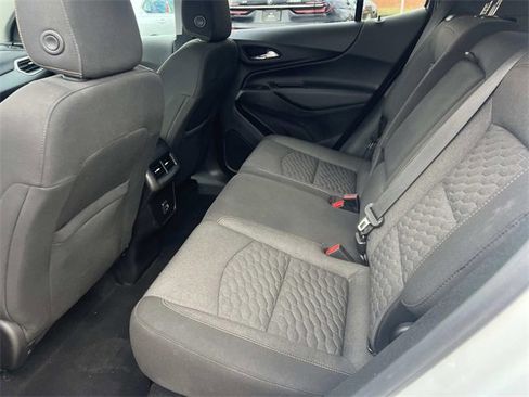 Used 2019 Chevrolet Equinox LT image 12