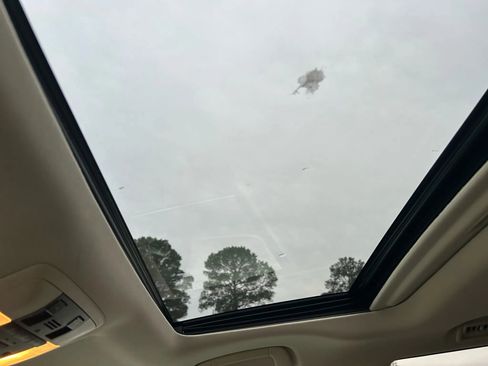 Used 2011 Lexus GX 460 image 19