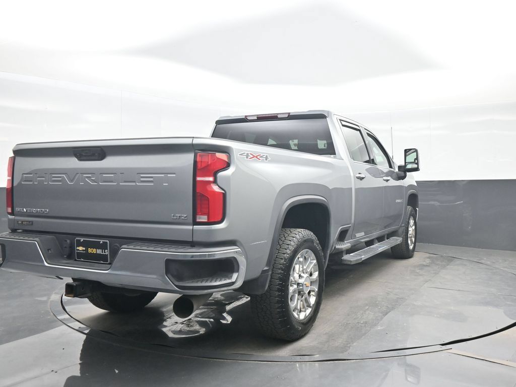 Used 2024 Chevrolet Silverado 2500 LTZ AWD/4WD image 6