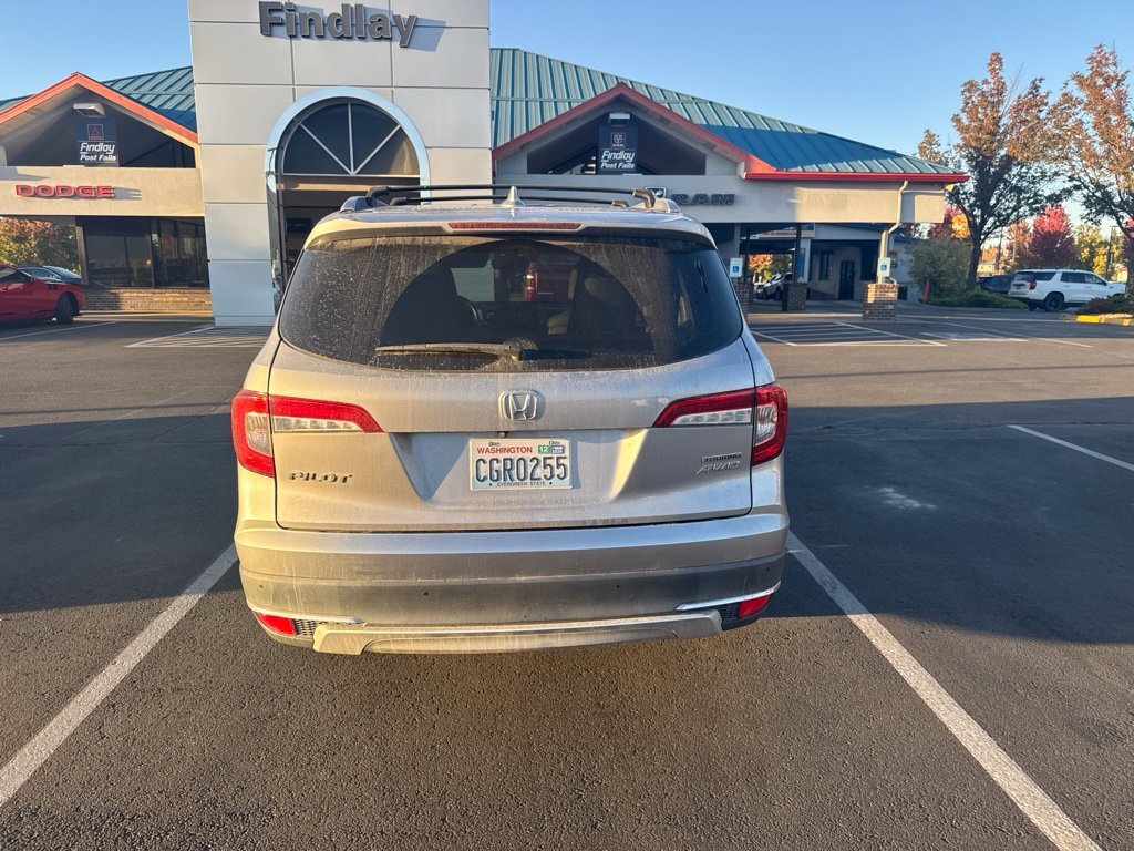 Used 2019 Honda Pilot Touring image 5
