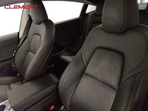 Used 2023 Tesla Model 3 Standard Range image 26