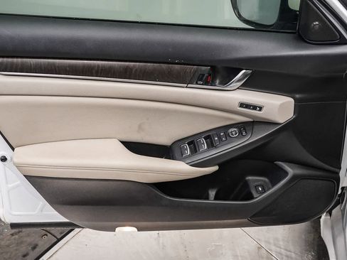 Used 2022 Honda Accord EX-L image 22