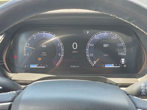 Used 2022 Jeep Grand Cherokee L Limited AWD/4WD image 28