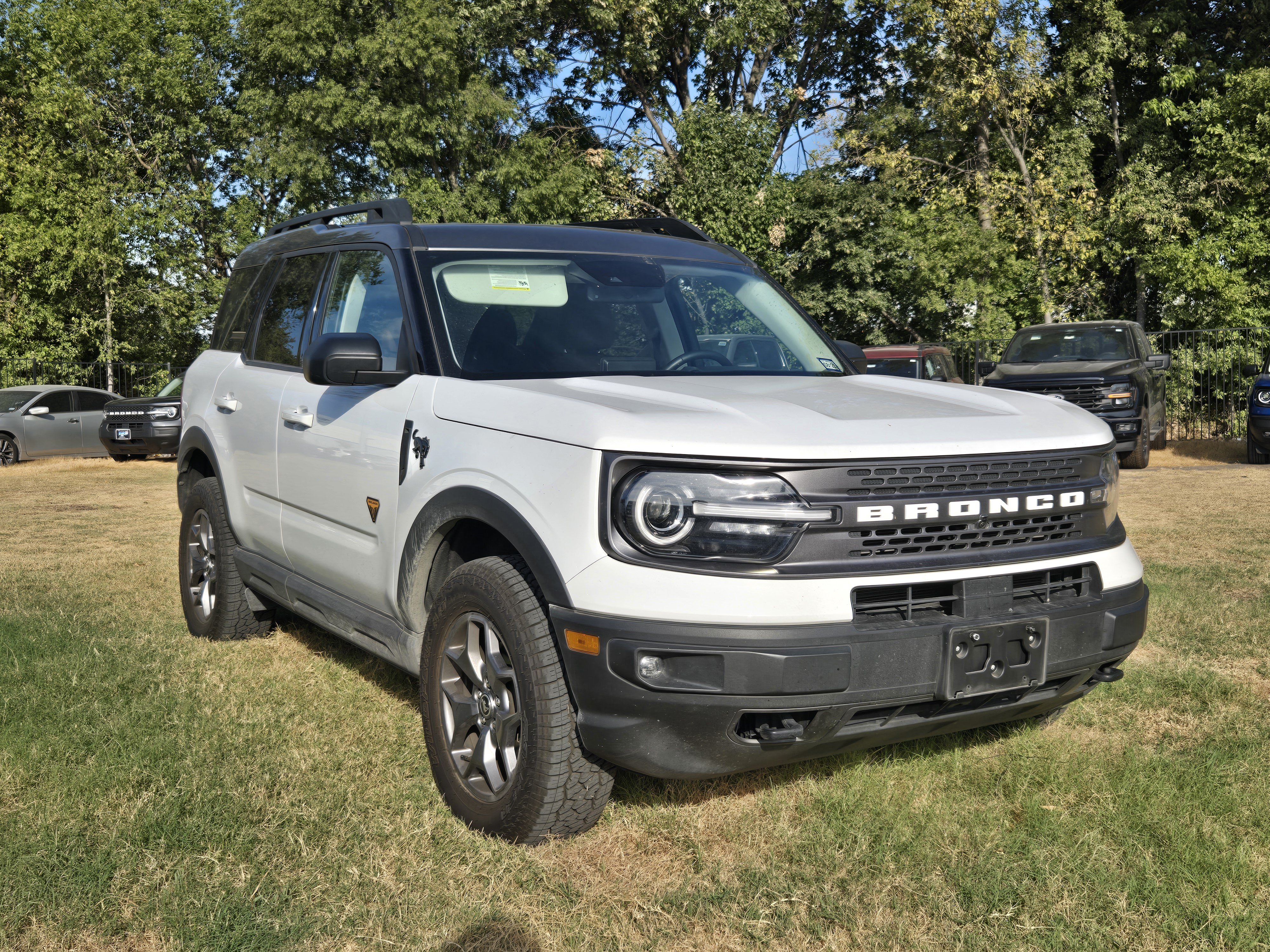 Used 2023 Ford Bronco Sport Badlands w/ Premium Package AWD/4WD image 1