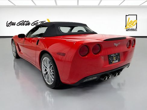 Used 2012 Chevrolet Corvette Convertible RWD image 7