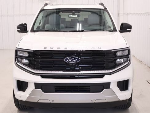 New 2026 Ford Expedition Max Platinum AWD/4WD image 4