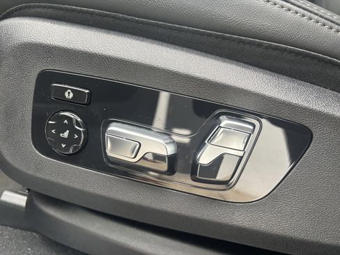 Used 2026 BMW X5 xDrive40i w/ M Sport Package image 20