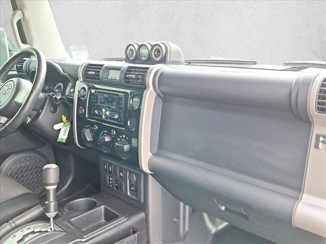 Used 2010 Toyota FJ Cruiser 2WD w/ Upgrade Pkg 2 image 19