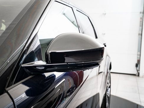 Used 2023 Land Rover Range Rover Evoque R-Dynamic SE image 13