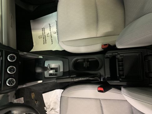 Used 2017 Subaru Forester 2.5i w/ Alloy Wheel Package image 15