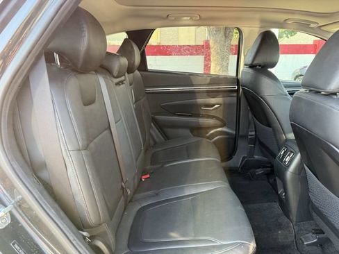 Used 2022 Hyundai Tucson Limited AWD/4WD image 32