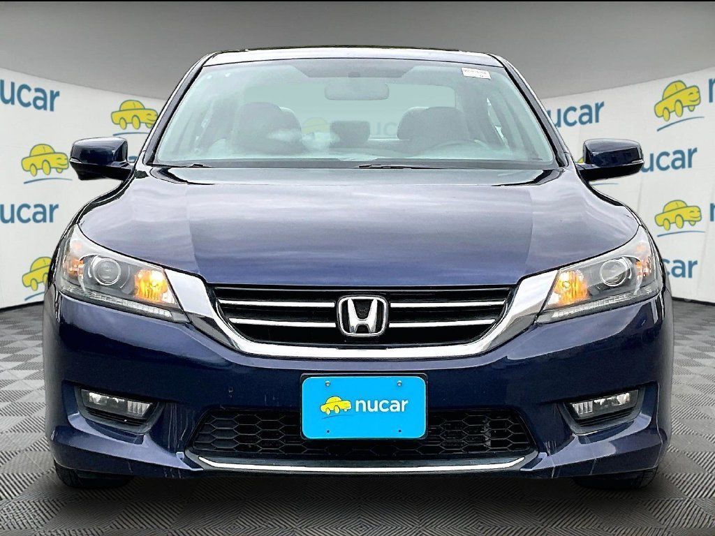 Used 2015 Honda Accord EX image 2