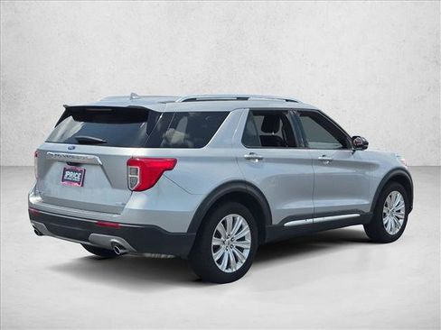 Used 2020 Ford Explorer Limited AWD/4WD image 5