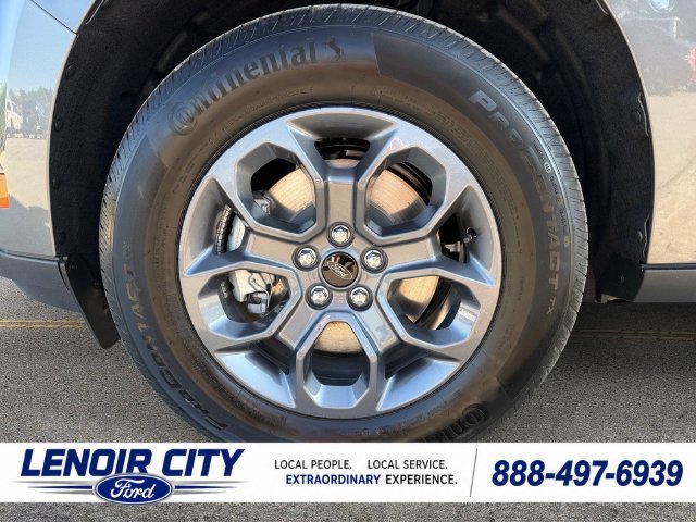 New 2026 Ford Maverick XLT w/ XLT Luxury Package FWD image 9