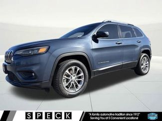 Used 2021 Jeep Cherokee Latitude Plus w/ Mopar Interior Package video 1