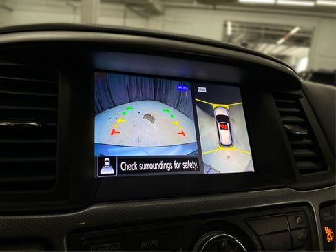 Used 2020 Nissan Pathfinder SL AWD/4WD image 29