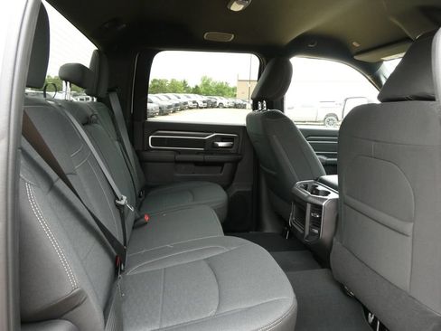 New 2026 RAM 2500 Big Horn AWD/4WD image 14