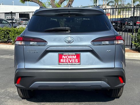 Certified 2026 Toyota Corolla Cross LE image 8