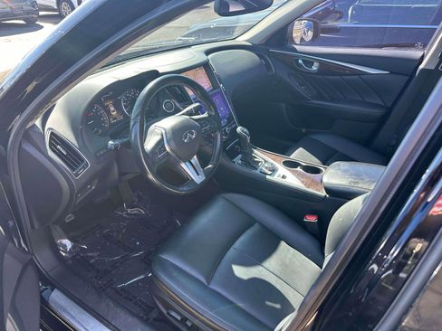 Used 2019 INFINITI Q50 Luxe w/ Essential Package (3.0T Luxe) image 14
