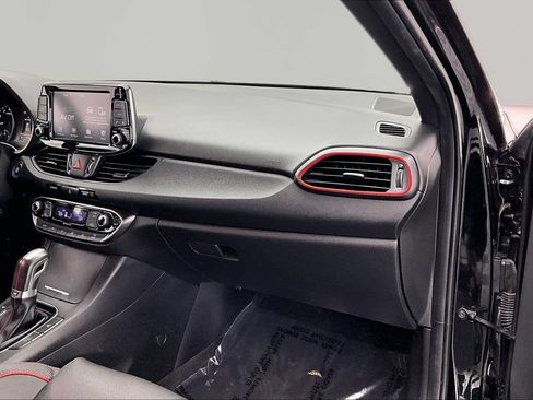 Used 2020 Hyundai Elantra GT N Line FWD image 17
