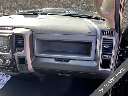 Used 2018 RAM 1500 Express AWD/4WD image 13