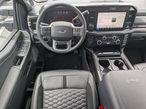 New 2026 Ford F250 Lariat w/ Black Appearance Package AWD/4WD image 12