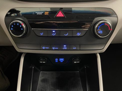 Used 2018 Hyundai Tucson SE image 27