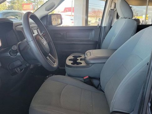 Used 2019 RAM 1500 Express w/ Express Value Package image 10