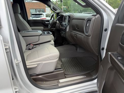 Used 2019 Chevrolet Silverado 1500 LT w/ Texas Edition AWD/4WD image 14
