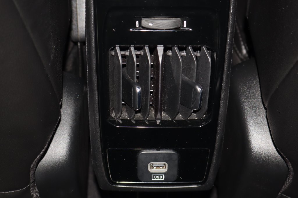 Used 2023 Jeep Compass Limited AWD/4WD image 33