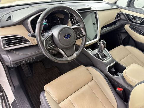 Used 2022 Subaru Outback Limited AWD/4WD image 4