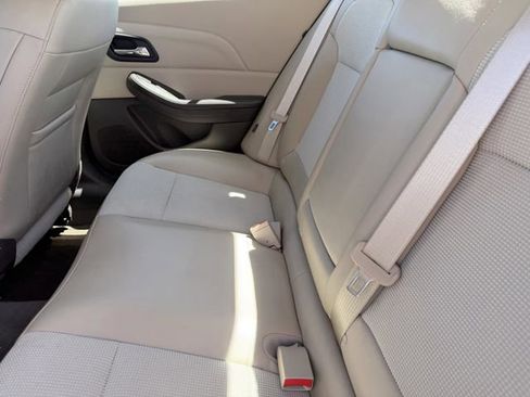 Used 2014 Chevrolet Malibu LT w/ Power Convenience Package image 18
