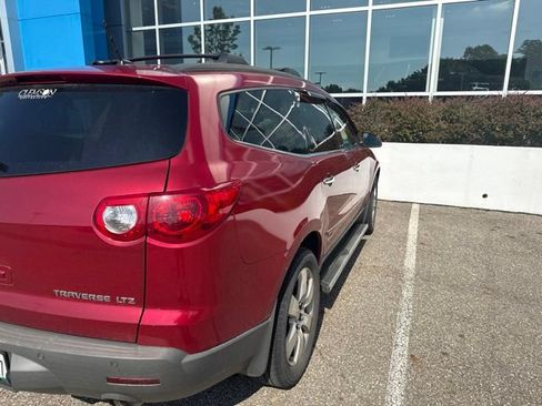 Used 2012 Chevrolet Traverse LTZ w/ LPO, 'HIT The Road' Package FWD image 7