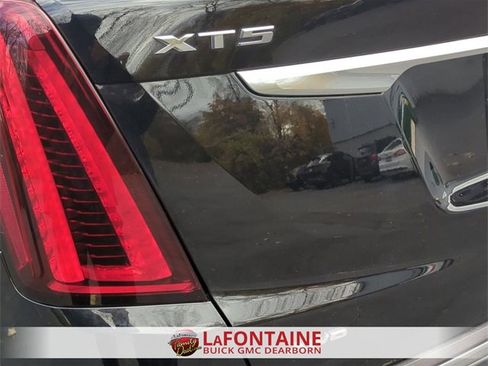 Certified 2022 Cadillac XT5 Premium Luxury w/ Technology Package image 31