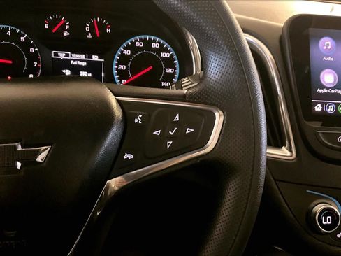 Used 2020 Chevrolet Malibu LT FWD image 23