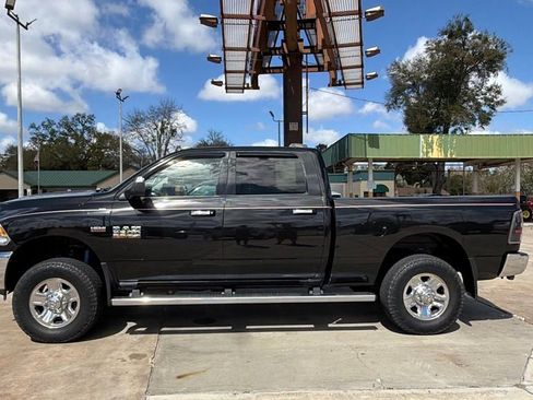 Used 2018 RAM 3500 SLT w/ Snow Chief Group image 13