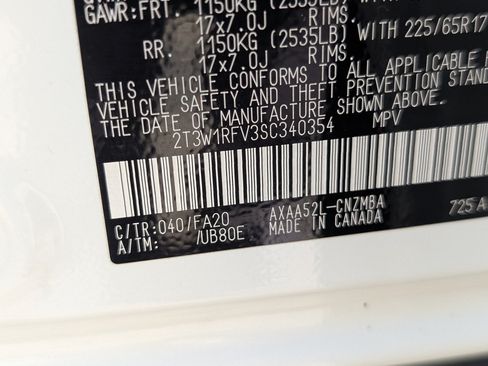 Used 2025 Toyota RAV4 XLE FWD image 22