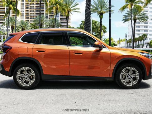 Used 2023 BMW X1 xDrive28i AWD/4WD image 9