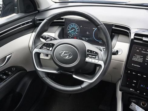 Used 2024 Hyundai Tucson Limited image 34