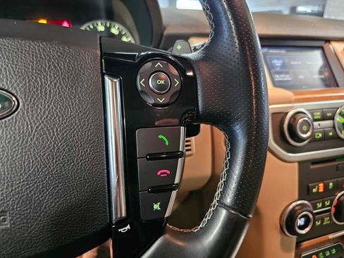 Used 2016 Land Rover LR4 HSE image 21