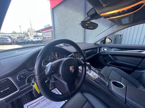 Used 2013 Porsche Panamera Platinum Edition image 9