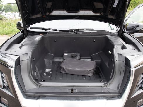 Used 2026 GMC Sierra EV Denali AWD/4WD image 33