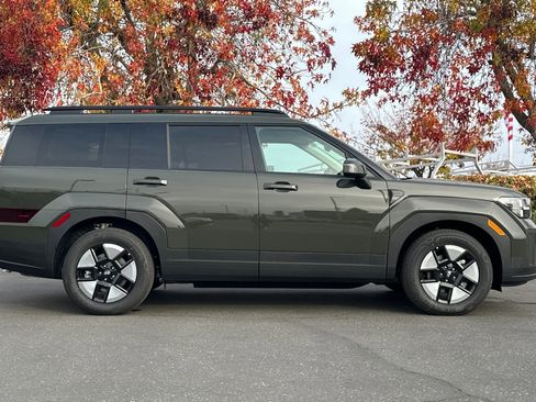 New 2026 Hyundai Santa Fe SEL image 3