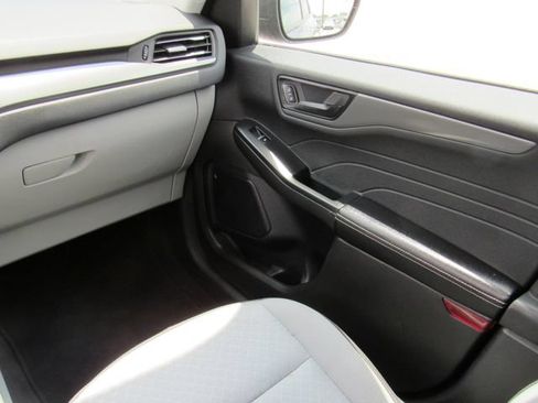 Used 2024 Ford Escape Active AWD/4WD image 21