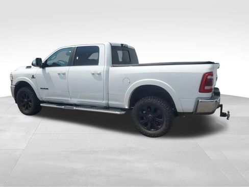 Used 2021 RAM 2500 Laramie AWD/4WD image 3